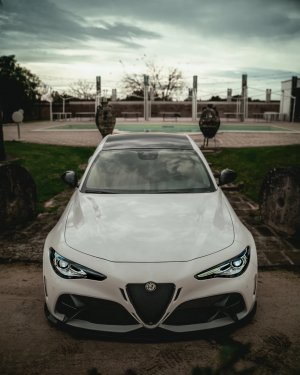 Alfa Romeo Giulia Quadrifoglio GTAm Conversion Kit by PariS'5 GaraGe - Complete Kit - FRP/ Carbon Fiber Combo